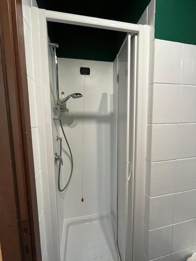 Monolocale Apartment Милано Екстериор снимка